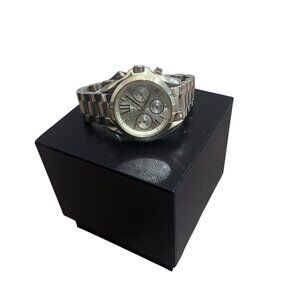 NWT Michael Kors Gold Watch Size OS